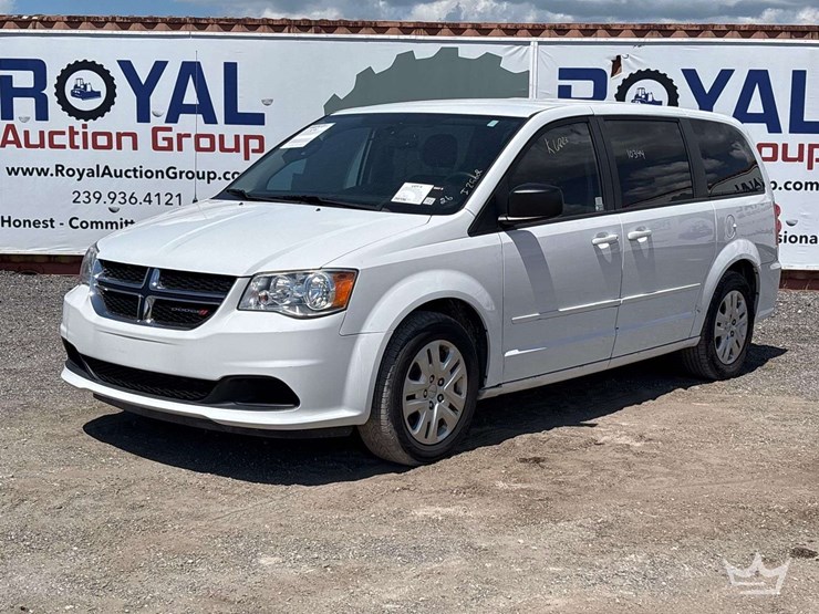 2017-dodge-grand-caravan-image-1