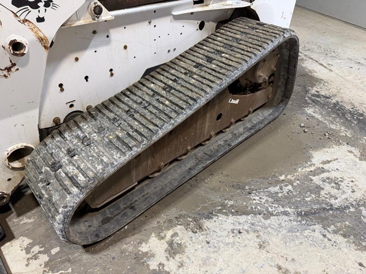 bobcat-t320-image-12