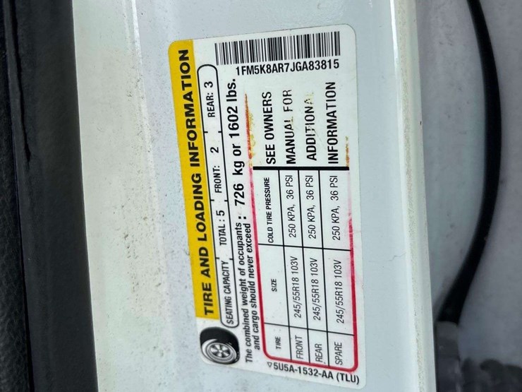 2018-ford-explorer-image-5