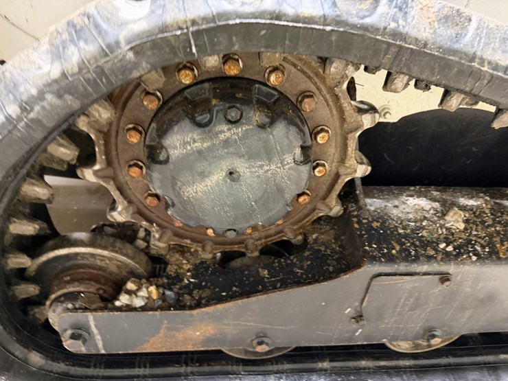 bobcat-t450-image-19