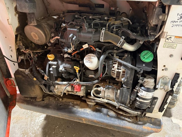 bobcat-t740-image-16