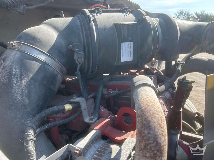 2011-ford-f750-image-10