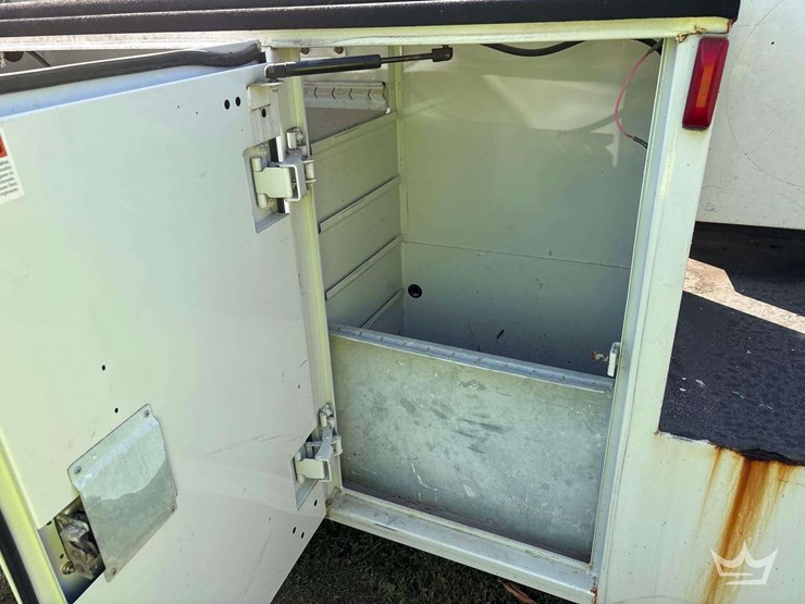 2015-ford-f350-image-18