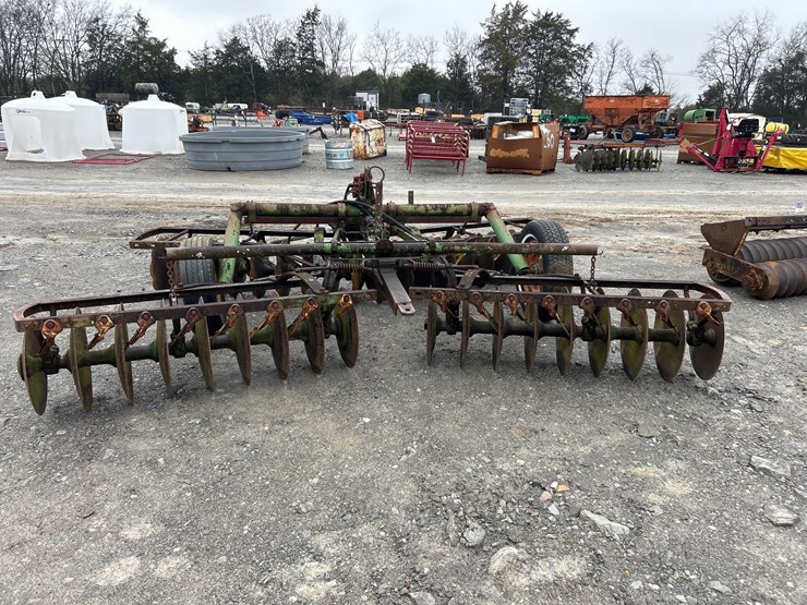 john-deere-10-image-5