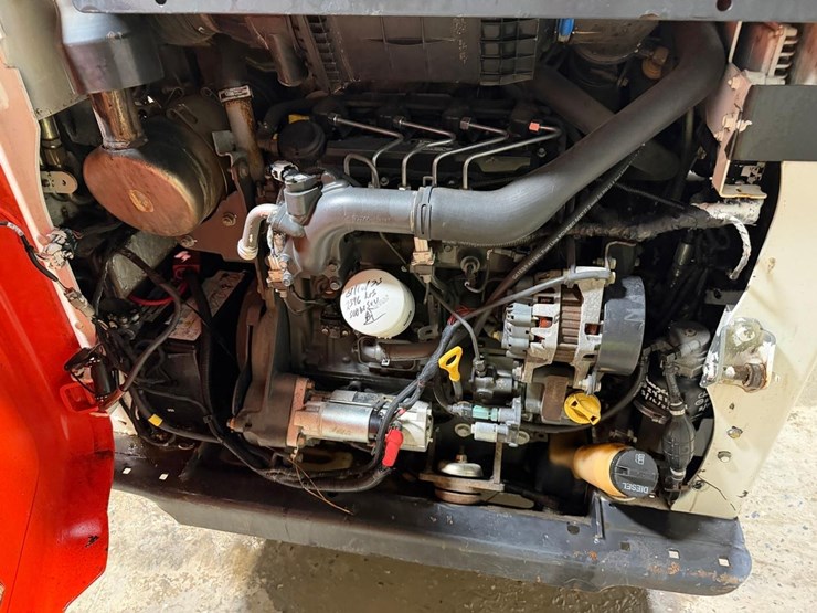 bobcat-t450-image-17