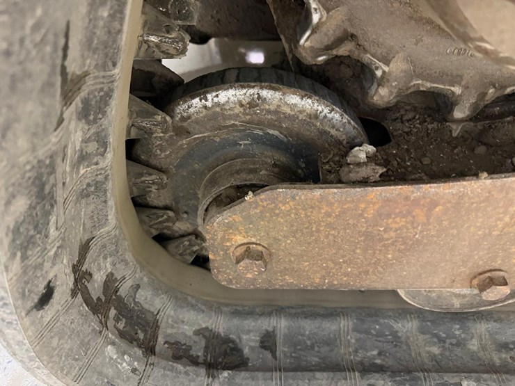 bobcat-t320-image-19