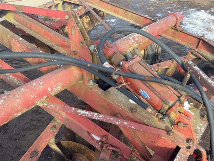 international-18-image-16