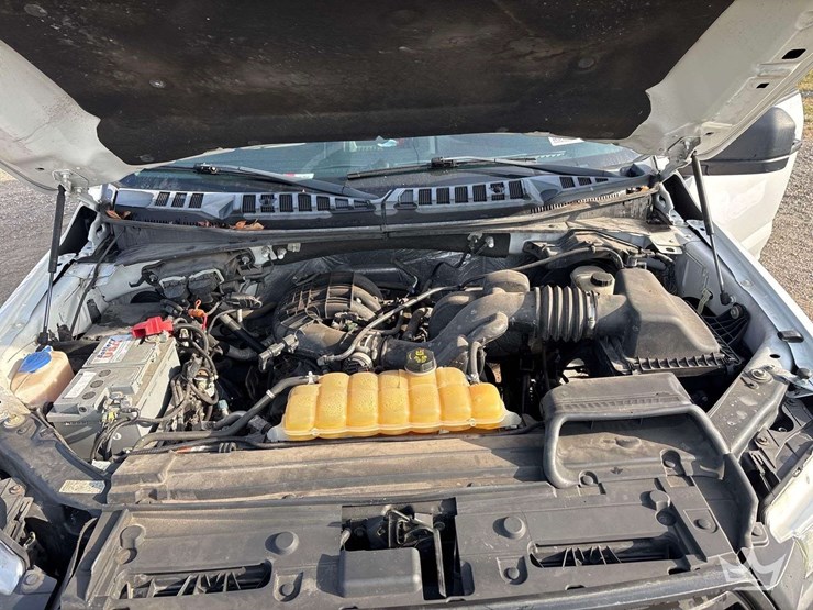 2017-ford-f150-image-12