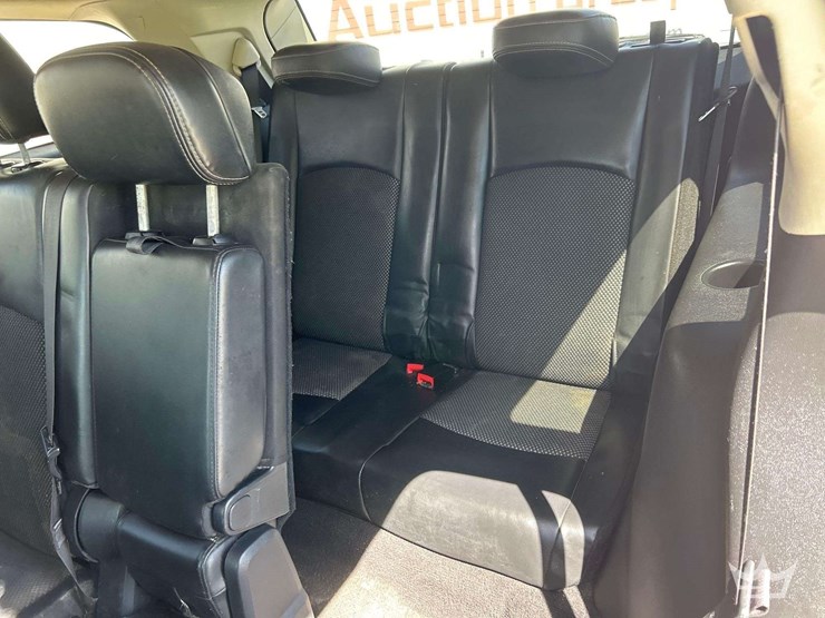 2016-dodge-journey-image-20