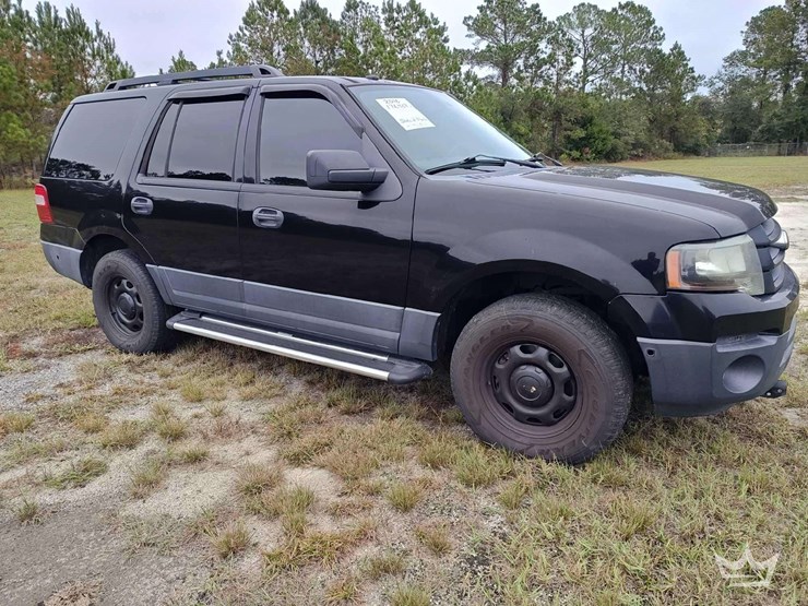 2016-ford-expedition-image-8