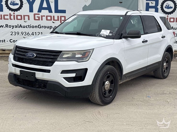 2019-ford-explorer-image-1