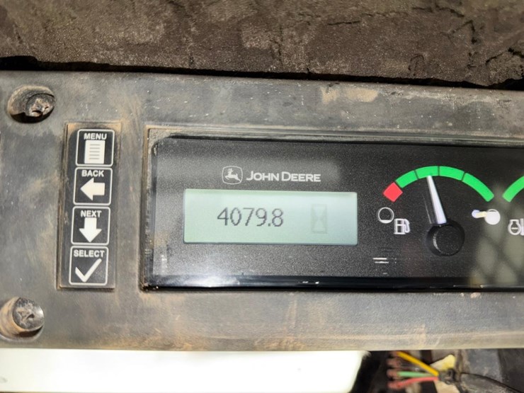 deere-ct332-image-25