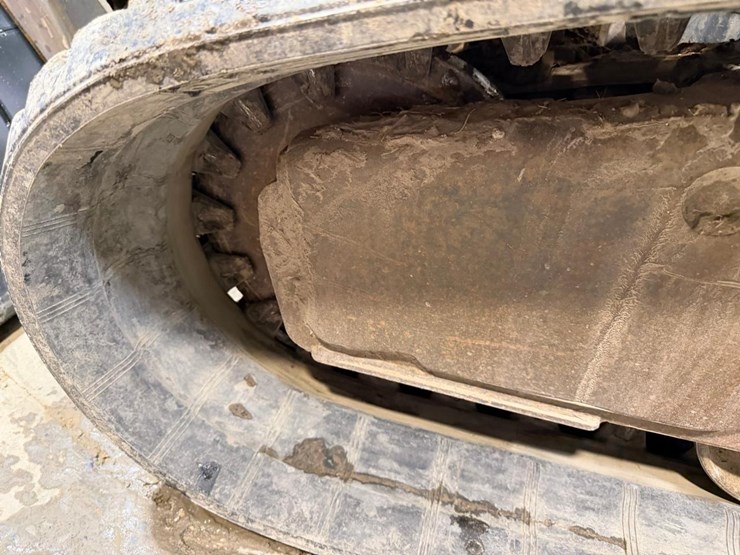 bobcat-t320-image-13