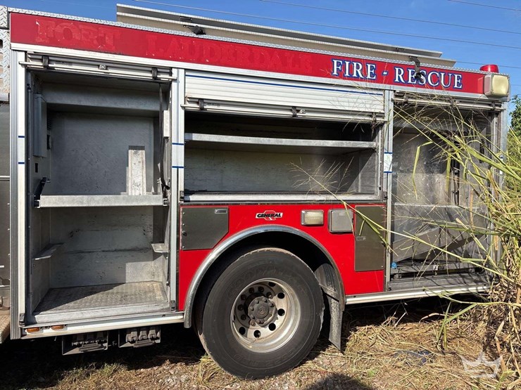 2008-spartan-gladiator-image-18