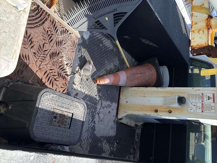 2015-ford-f350-image-21