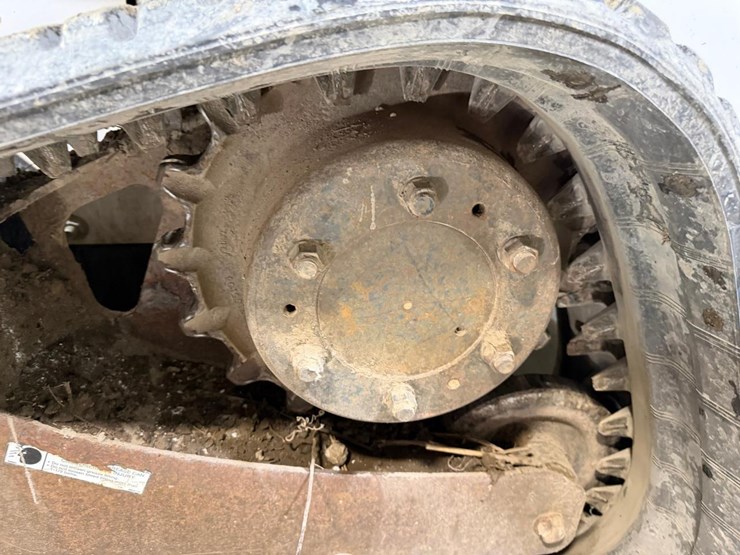 bobcat-t320-image-14