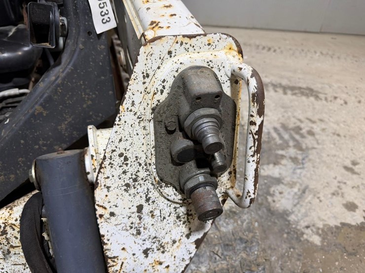 bobcat-t550-image-11