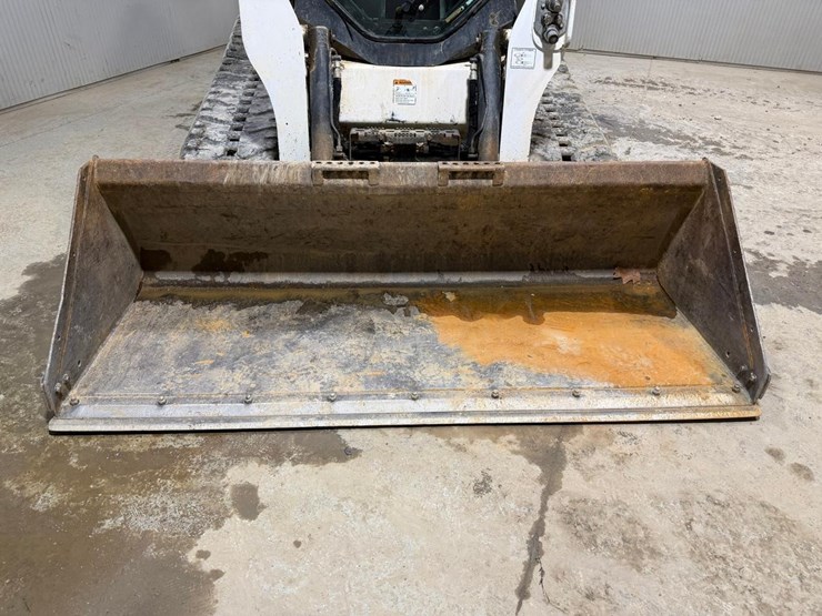 bobcat-t740-image-9