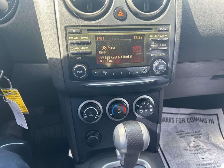 2015-nissan-rogue-image-17