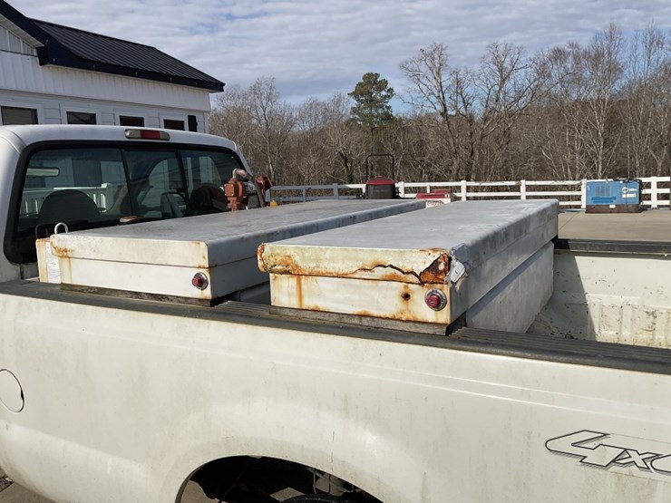 2006-ford-f250-xl-image-10