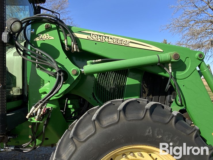 john-deere-7520-image-12