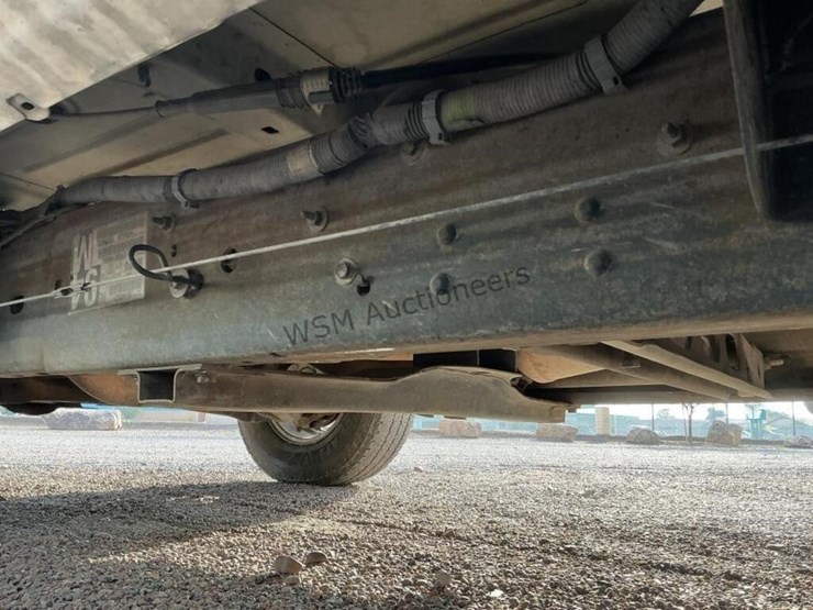 2005-chevrolet-silverado-2500-image-22