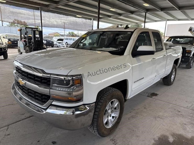 2019-chevrolet-silverado-1500-image-4