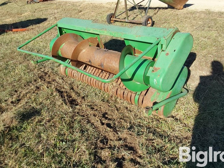 john-deere-7-image-1