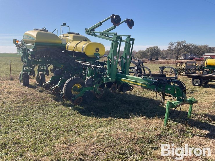 john-deere-1770nt-image-3