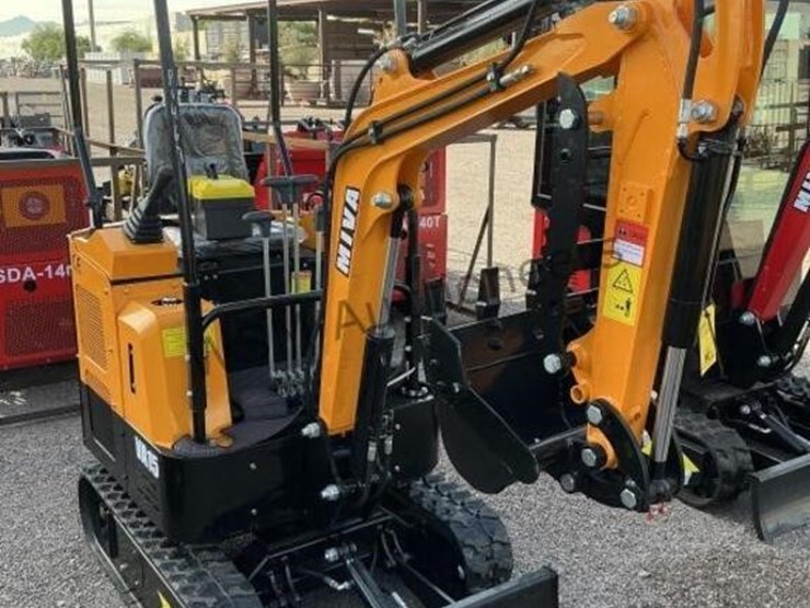 2025-miva-15-mini-excavator-image-1