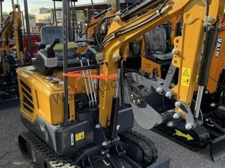 2025-cfg-mx20r-mini-excavator-image-1