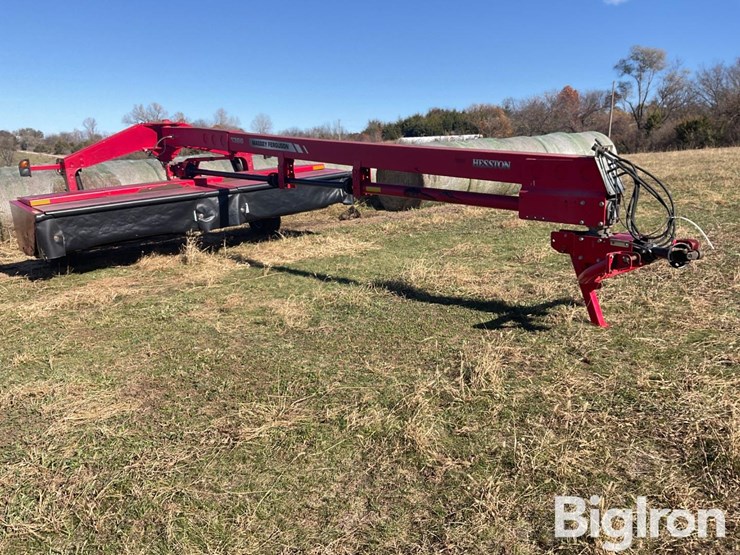 hesston-1386-image-3