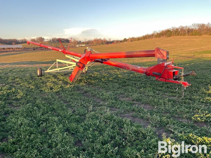 buhler-farm-king-1070-image-1