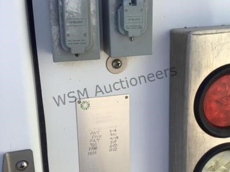 2014-ram-4500-bucket-truck-image-10