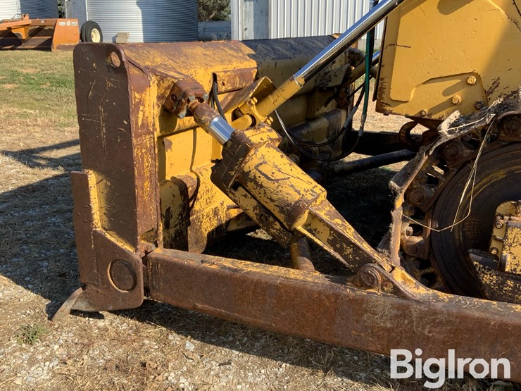 1987-caterpillar-d6d-image-9