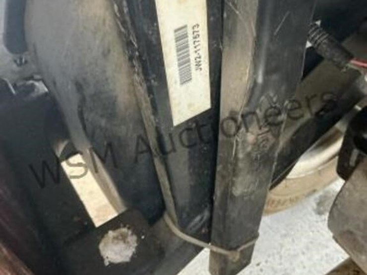 2008-yamaha-ydre-golf-cart-image-12