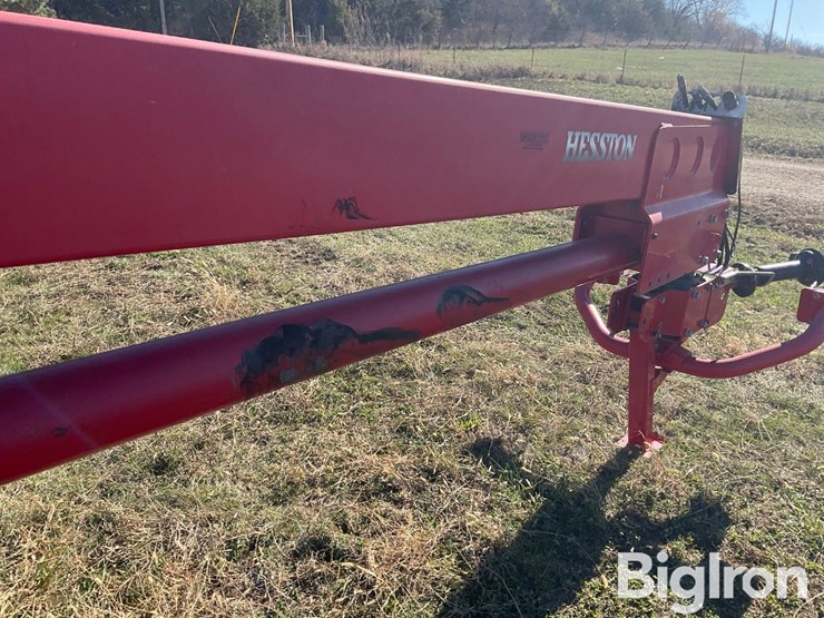 hesston-1386-image-18
