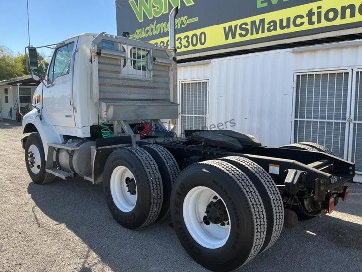 2008-sterling-l8500-image-7