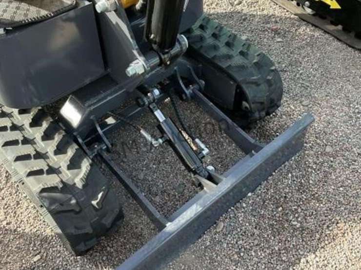 2025-cfg-mx12r-mini-excavator-image-6