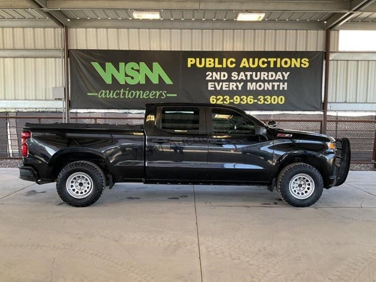 2019-chevrolet-silverado-1500-image-1