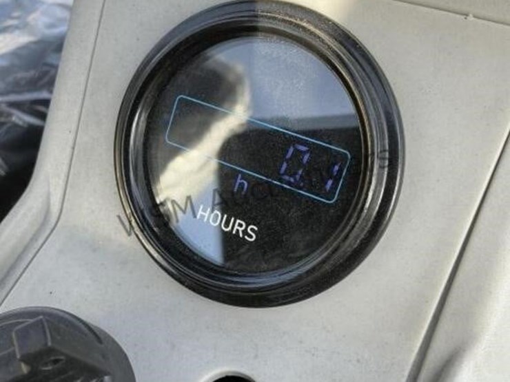 2025-cfg-qk18r-mini-excavator-image-8