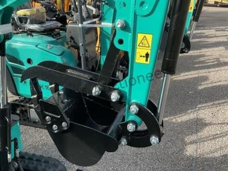 2025-cfg-h15r-mini-excavator-image-5