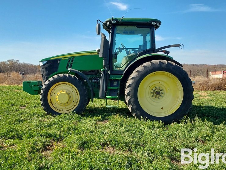 john-deere-7230r-image-8