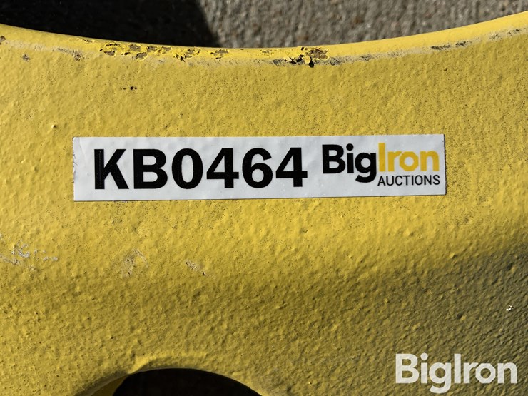 john-deere-165-image-13