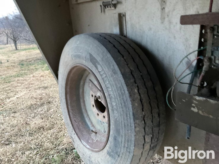 wilson-livestock-trailer-image-14