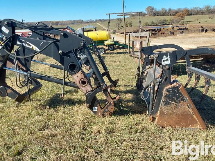 new-holland-84lb-image-5