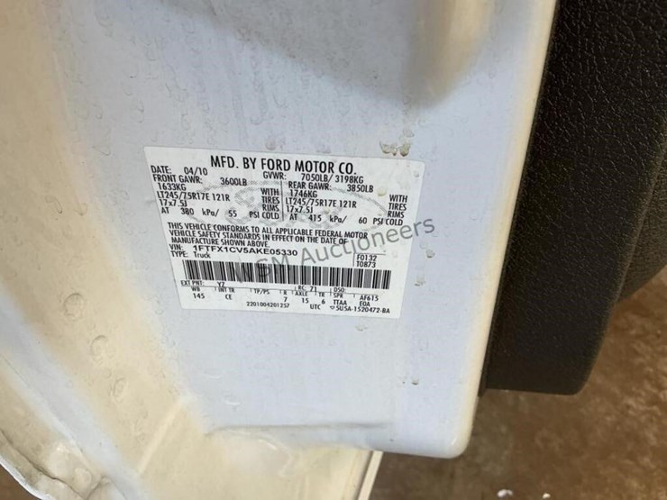 2010-ford-f150-image-15
