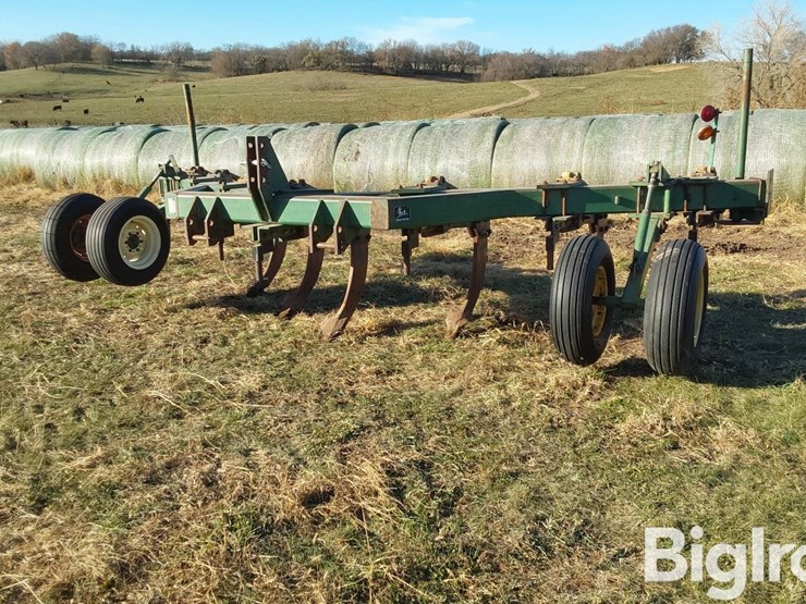 john-deere-915-image-1