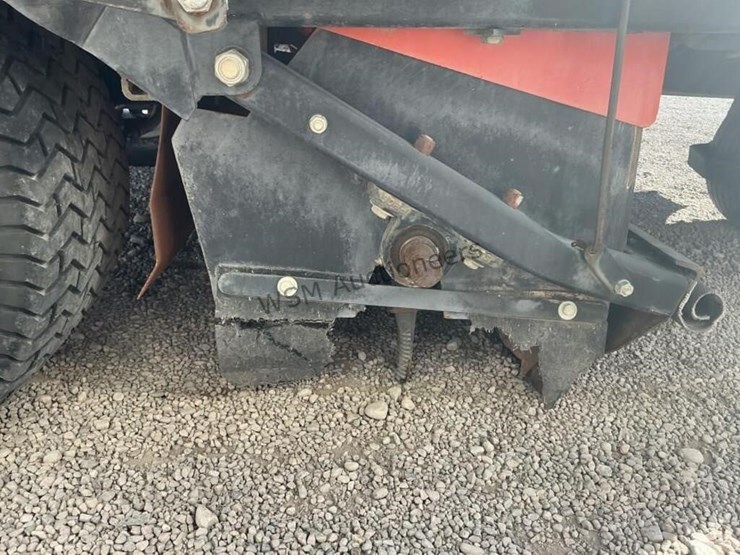 smithco-sweep-star-60-mower-image-9