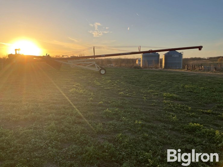 buhler-farm-king-1070-image-6